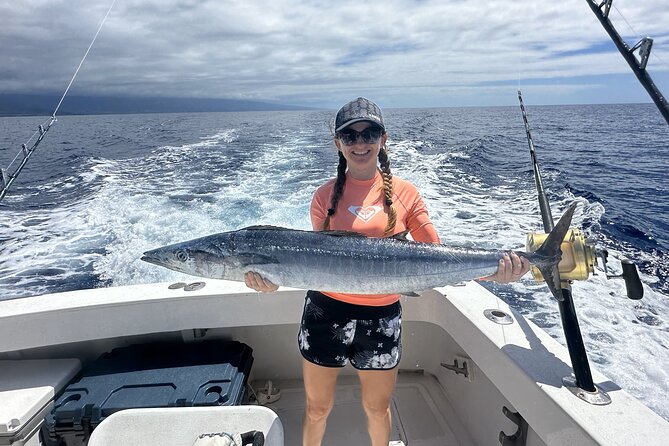 5 hours private fishing charter in kailua kona the crew and their expertise