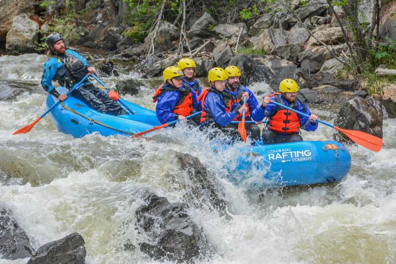 Denver colorado: close family friendly whitewater rafting an in depth look at the whitewater experience on clear creek