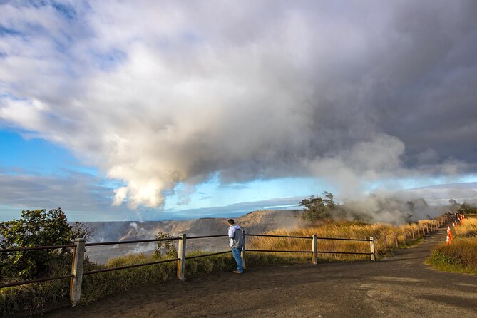 Volcanoes national park: guided, small group hike getting acquainted with hawaii volcanoes national park
