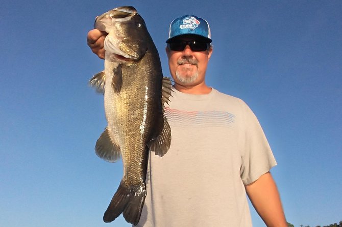Tampa Bass Fishing Guide on Lake Tarpon - What’s Included and What’s Not?