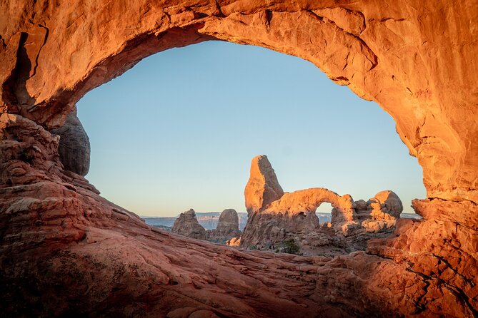 Half Day Arches 4x4 with Delicate Arch Hike - Why This Tour Stands Out