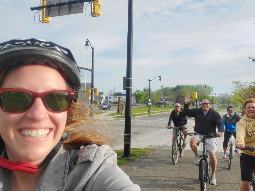 Wing Ride: The Hidden History of Chicken Wings Bike Tour - Who Will Love This Tour?