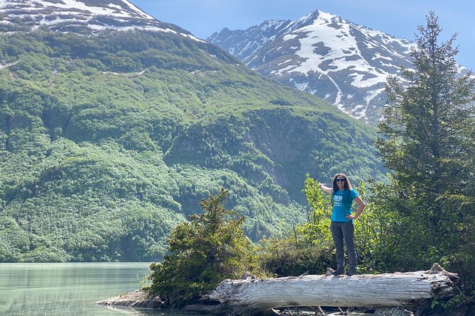 Kayak and Hike to Deep Blue, Glacially Carved Grant Lake, Alaska - FAQs