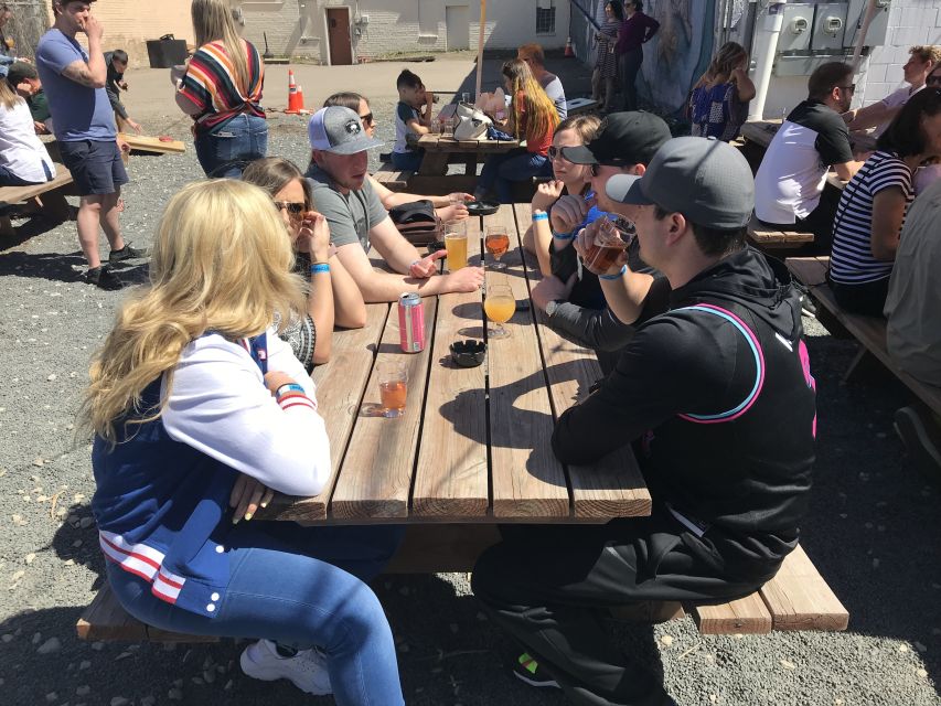 Highest Rated 3-Hour Craft Brewery Tour in Minneapolis - Highlights of the Minneapolis Craft Brewery Tour